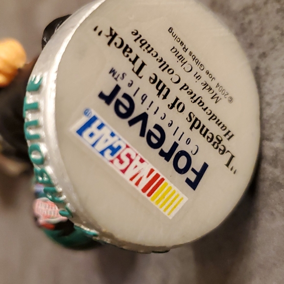 Bobby Labonte 2004 Collectible Bobble Head Figurine - Picture 8 of 12